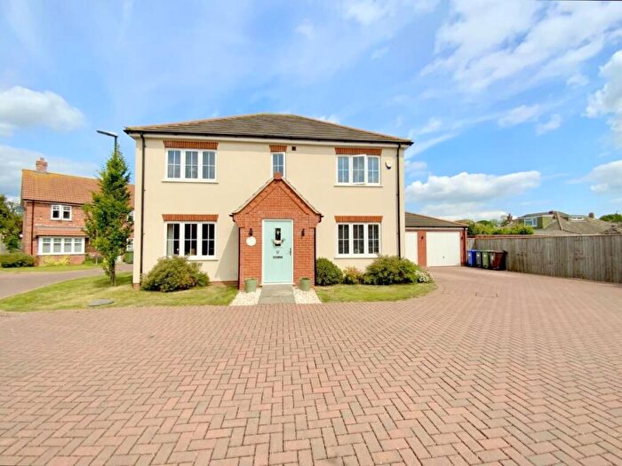 4 Bedroom Detached House For Sale In Bellflower Road, Scartho, DN33