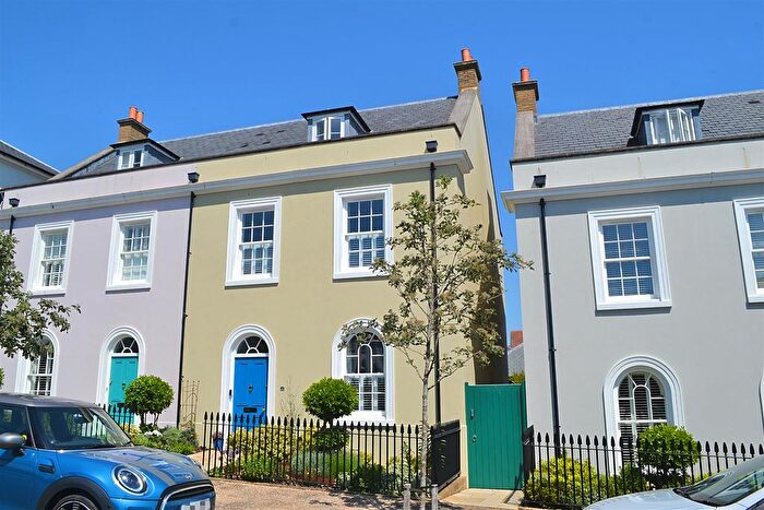 4 Bedroom Semi-Detached House For Sale In Hayward Road, Poundbury, Dorchester, DT1