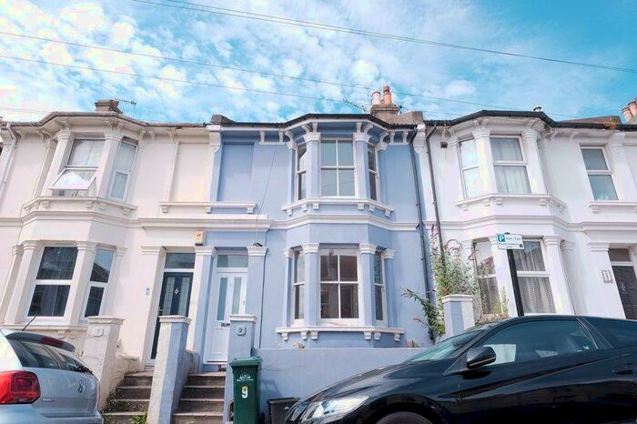 3 Bedroom Terraced House To Rent In D'aubigny Road, Brighton, BN2