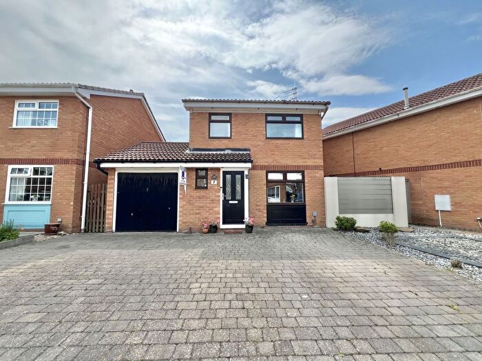 3 Bedroom Detached House For Sale In Fieldfare Close, Thornton, FY5