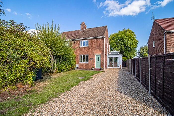 2 Bedroom Cottage For Sale In Lynn Road, West Winch, King's Lynn, Norfolk, PE33