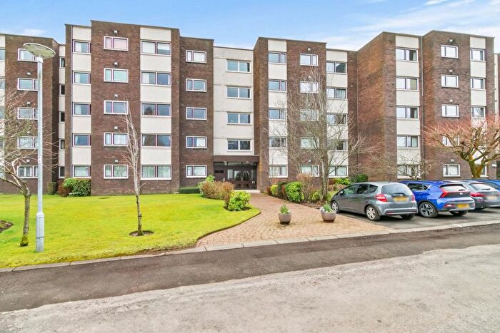 3 Bedroom Flat For Sale In Beechlands Avenue, Netherlee, G44