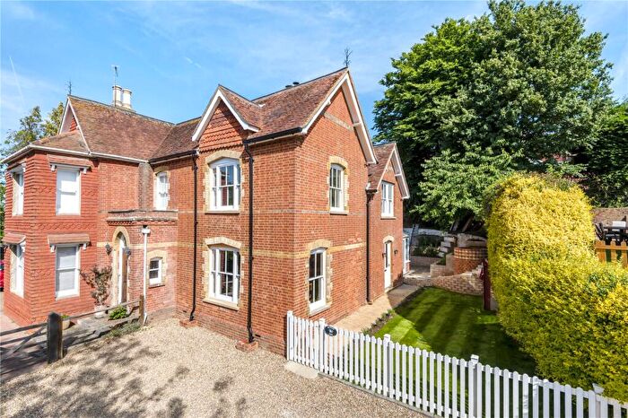 4 Bedroom Semi-Detached House For Sale In Petworth Road, Wisborough Green, Billingshurst, RH14