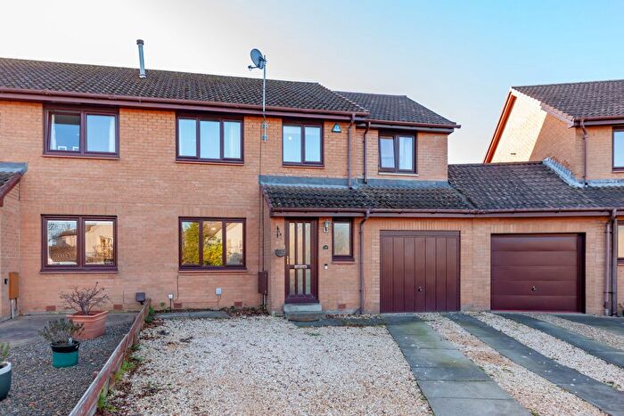 4 Bedroom Semi Detached House For Sale In Society Road, South Queensferry, EH30