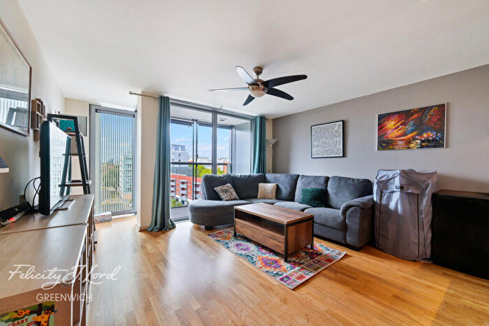 2 Bedroom Apartment For Sale In Little Thames Walk, London, SE8