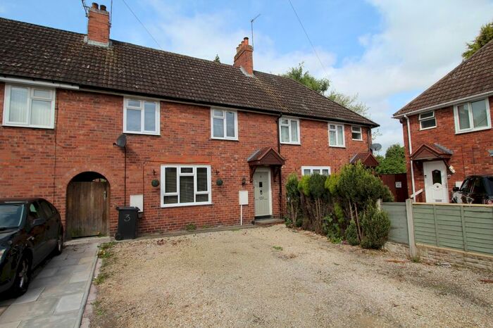 4 Bedroom Terraced House To Rent In Cross Place, Dudley, West Midlands, DY3