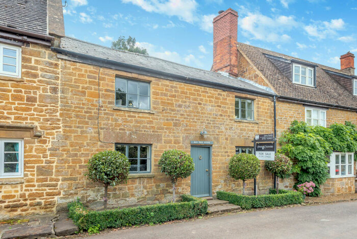 3 Bedroom Cottage For Sale In Bell Street Hornton Banbury, Oxfordshire, OX15