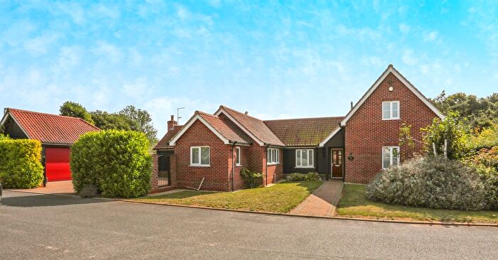 4 Bedroom Detached House For Sale In Bushey Park, Hollesley, Woodbridge, IP12
