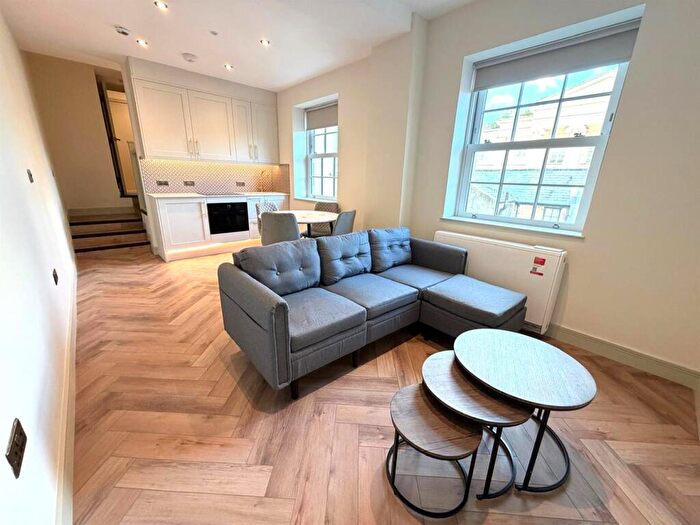 1 Bedroom Apartment To Rent In East Street, Brighton, BN1