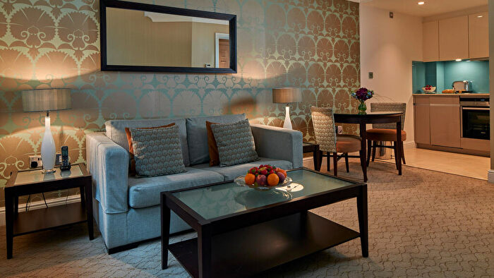 1 Bedroom Apartment To Rent In Bow Lane, Bank, London, EC4M