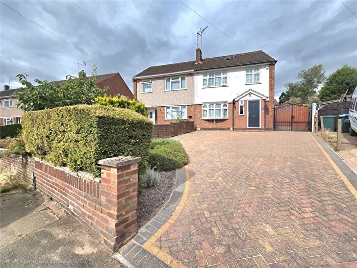 4 Bedroom Semi Detached House For Sale In Malmesbury Road, Whitmore Park, Coventry, CV6