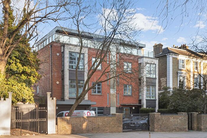 2 Bedroom Flat To Rent In Haverstock Hill, London, NW3