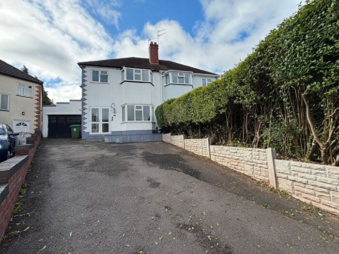 3 Bedroom Semi Detached House For Sale In Holden Road, Penn, Wolverhampton, WV4