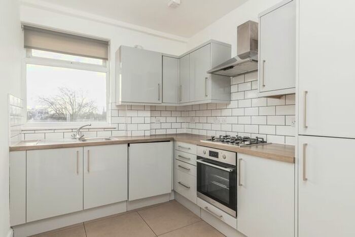 2 Bedroom Flat To Rent In Tufnell Park Road, London, N7