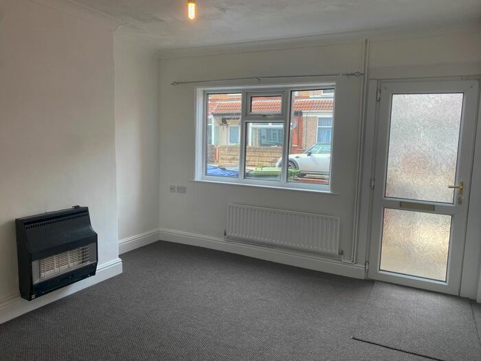2 Bedroom Terraced House To Rent In Henry Street, Grimsby, DN31