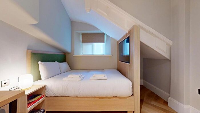 Studio To Rent In Draycott Avenue, SW3