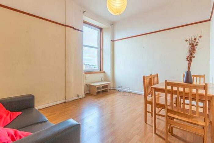 1 Bedroom Flat To Rent In Broughton Road, Edinburgh, EH7