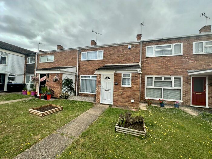 2 Bedroom Property To Rent In Barn Mead, Harlow, Essex, CM18