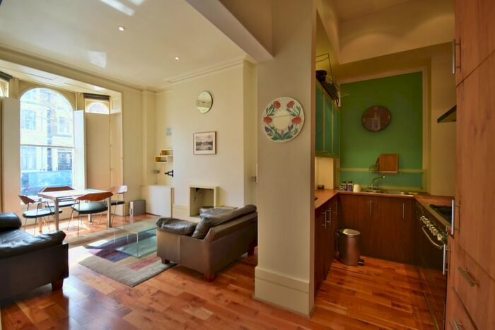 1 Bedroom Flat To Rent In St Johns Grove, Archway, N19