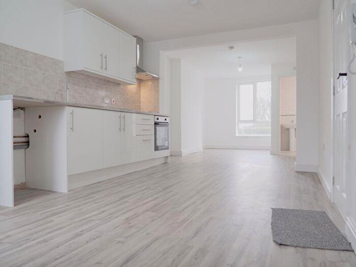 1 Bedroom Apartment To Rent In Hyde Road, Manchester, M18