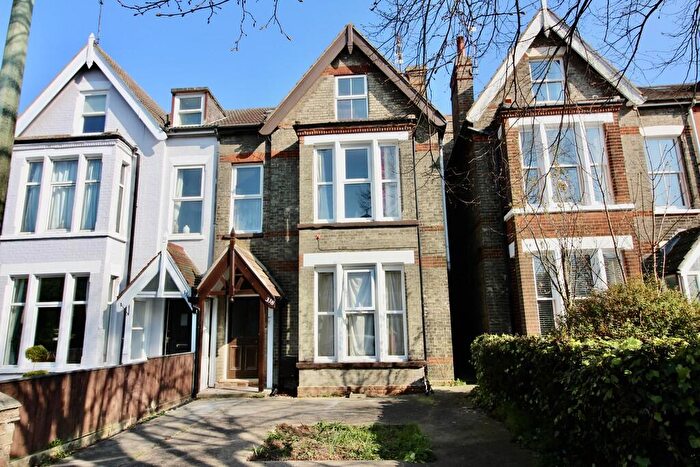 1 Bedroom Flat To Rent In London Road South, Lowestoft, NR33