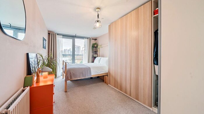 1 Bedroom Flat For Sale In Laban Walk, London, SE8