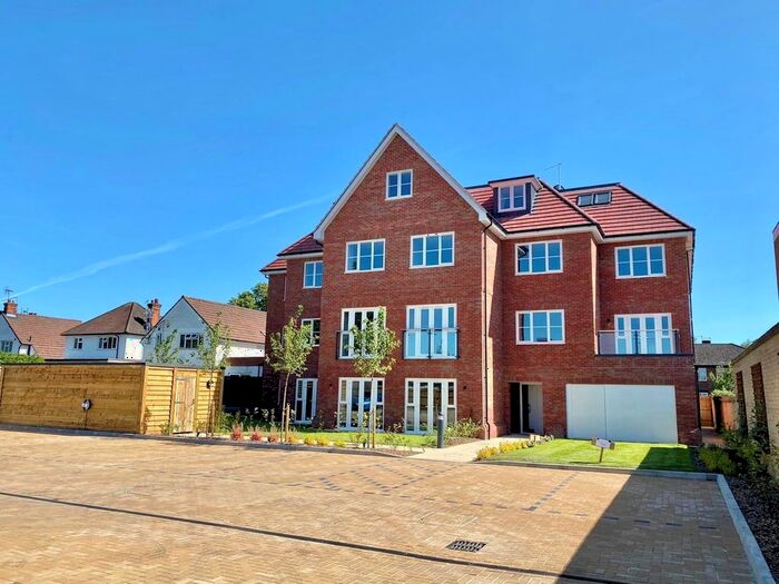 1 Bedroom Flat To Rent In Bathurst Walk, Iver, SL0