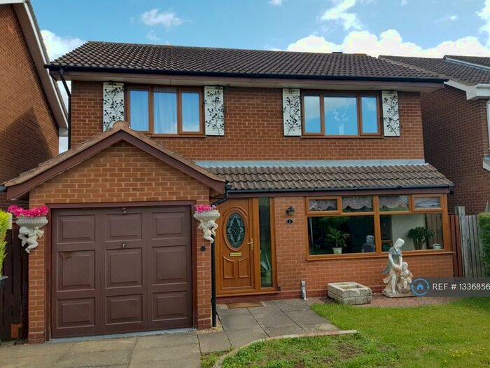 4 Bedroom Detached House To Rent In St. Martins Close, Stratford-Upon-Avon, CV37
