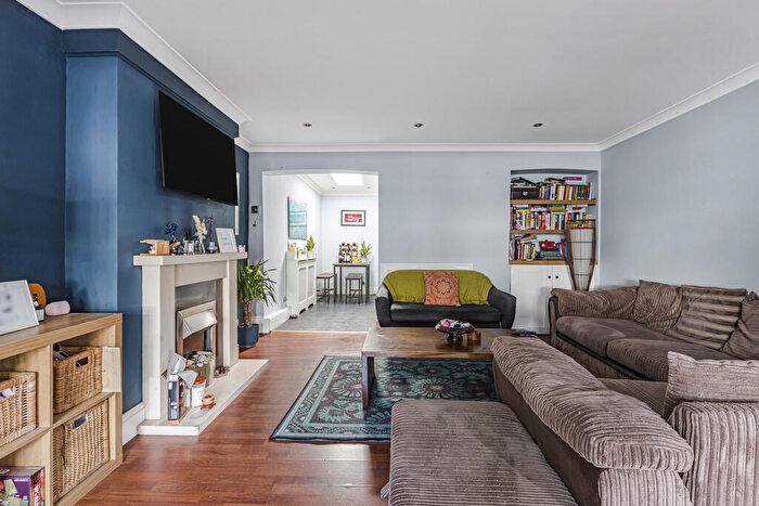 3 Bedroom Terraced House For Sale In Thornhill Road, Surbiton, KT6