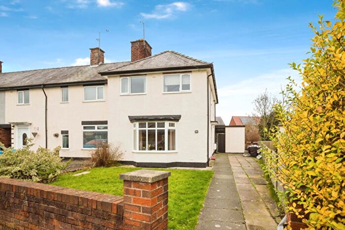 3 Bedroom Semi-Detached House For Sale In Beechwood Road, Saltney, Chester, Flintshire, CH4
