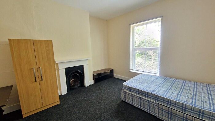 7 Bedroom Flat To Rent In Beverley Road, Hull, East Riding Of Yorkshire, HU3