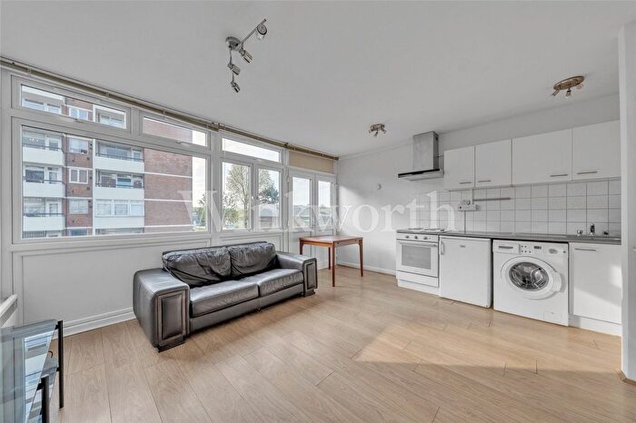 1 Bedroom Flat To Rent In Highfield Road, London, NW11