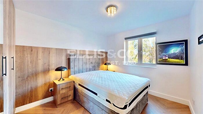 1 Bedroom Apartment To Rent In Manor Drive, Wembley, HA9