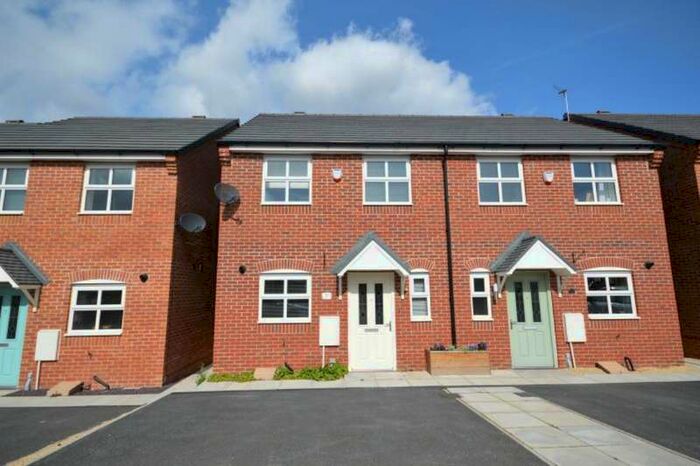 2 Bedroom Semi-Detached House To Rent In Beamshaw Close, Castleford, West Yorkshire, WF10