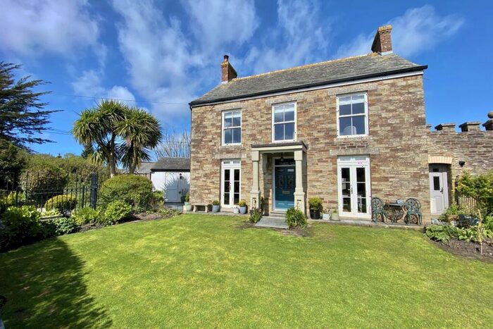 6 Bedroom Detached House For Sale In Petherick House, Little Petherick, PL27