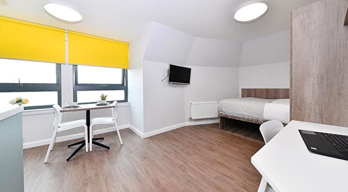 Studio To Rent In Gorgie Road, Gorgie, Edinburgh, EH11