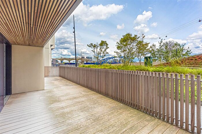 2 Bedroom Flat To Rent In Cutter Lane, North Greenwich, SE10