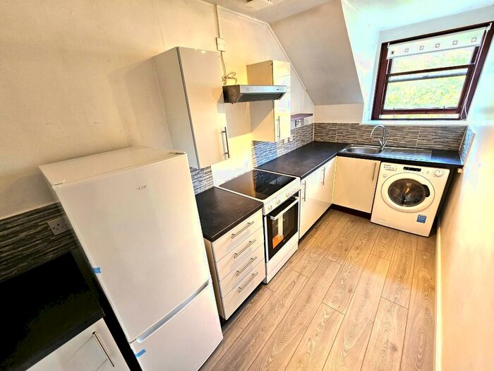 2 Bedroom Flat To Rent In Millside Terrace, Peterculter, Aberdeen, AB14