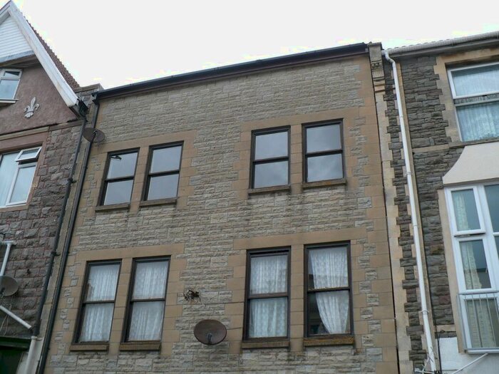 1 Bedroom Flat To Rent In Burnham On Sea, Somerset, TA8