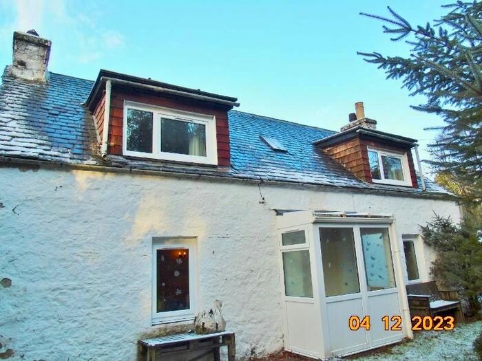 2 Bedroom Cottage To Rent In Gorthleck, Inverness, IV2