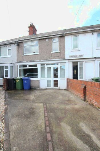 3 Bedroom Terraced House To Rent In Longfield Road, Grimsby, DN34