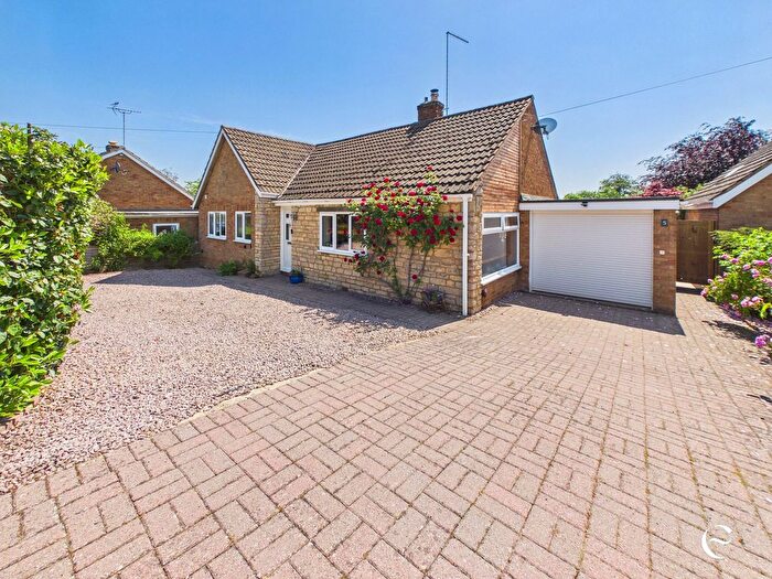 3 Bedroom Detached Bungalow For Sale In Aveland Road, Ketton, PE9