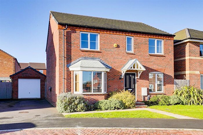 4 Bedroom Detached House For Sale In Fairburn Crescent, Edwalton, Nottinghamshire, NG12