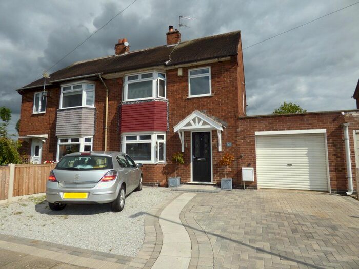 3 Bedroom Semi-Detached House To Rent In Hawthorne Avenue, Long Eaton, NG10