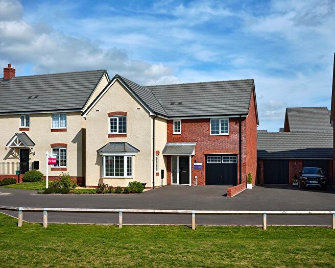 4 Bedroom Detached House For Sale In Banbury Road, Warwick, Warwickshire, CV34