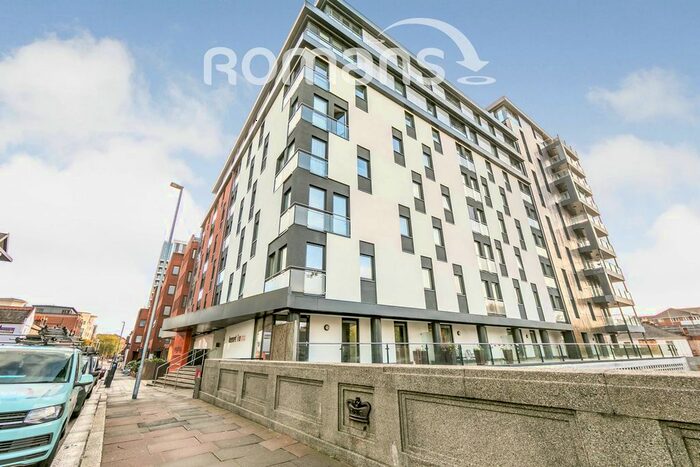 2 Bedroom Flat To Rent In Kings Road, Reading, RG1
