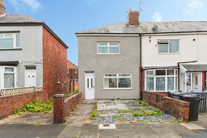 2 Bedroom End Of Terrace House For Sale In Sowerby Avenue, Blackpool, Lancashire, FY4