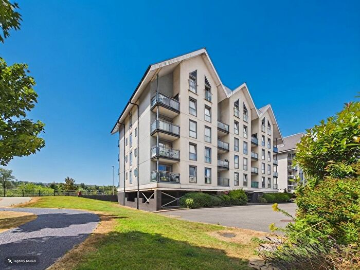 1 Bedroom Flat For Sale In Phoebe Road, Swansea, SA1