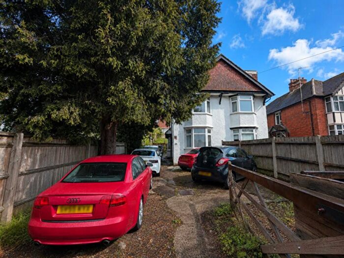 4 Bedroom Semi-Detached House To Rent In Micklefield Road, High Wycombe, HP13