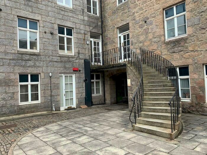 2 Bedroom Flat To Rent In Ivory Court, City Centre, Aberdeen, AB25